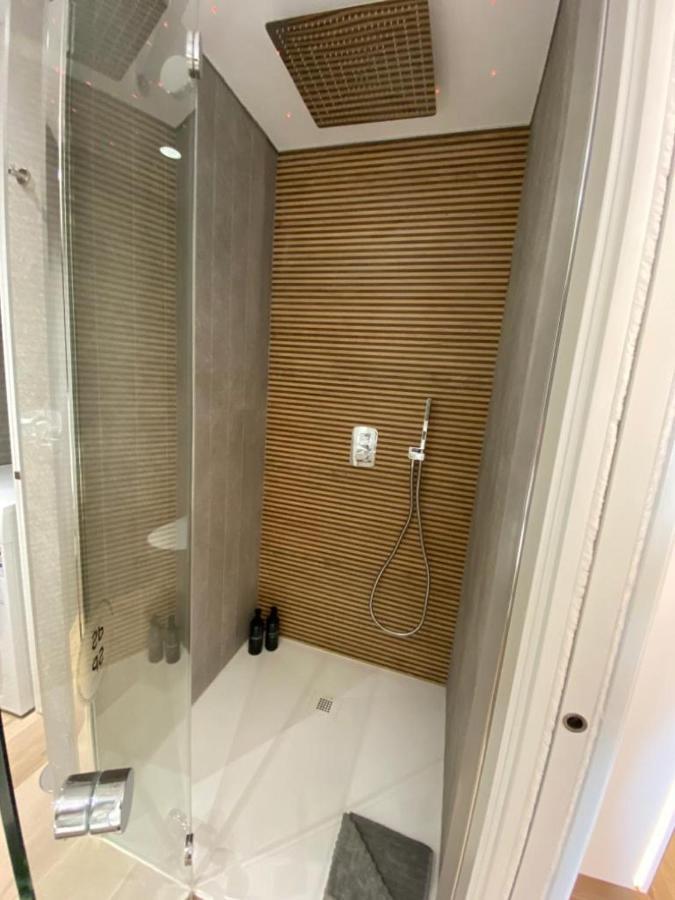 شقة Luxurious Flat With Magical Sea View ماربيا المظهر الخارجي الصورة